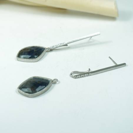 Special silver earrings