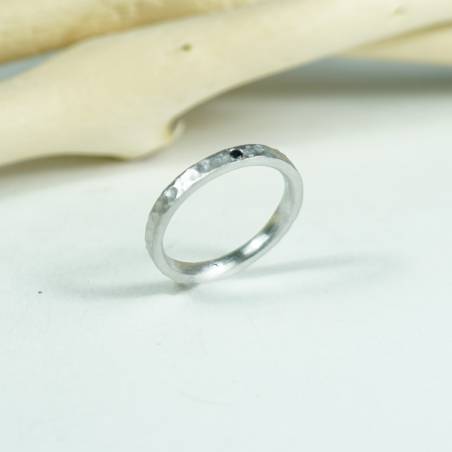 Unisex ring with black diamond
