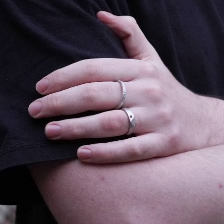 Men's ring