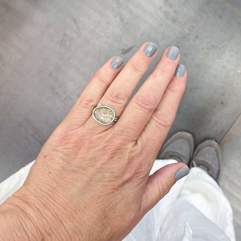 Anillo plata con cuarzo y diamante