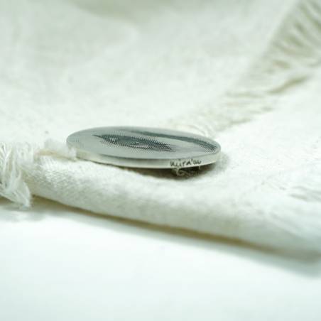 Broche original