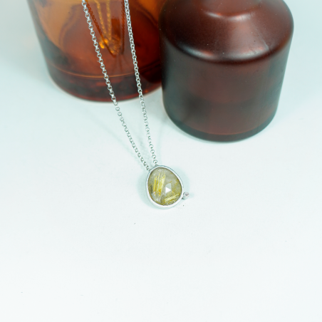 Small silver pendant