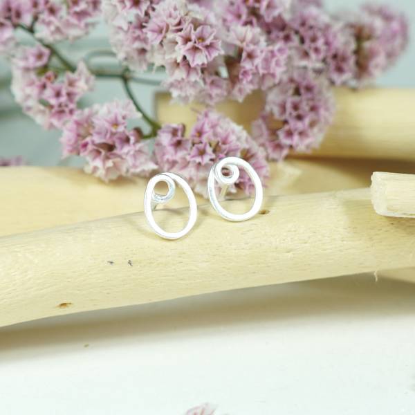 Design silver earrings