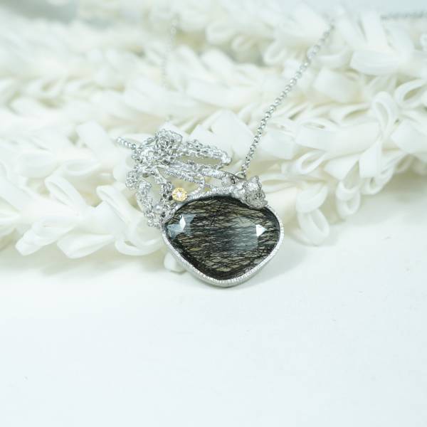 One of a kind necklace in Barcelona