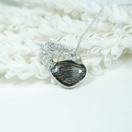 One of a kind necklace in Barcelona