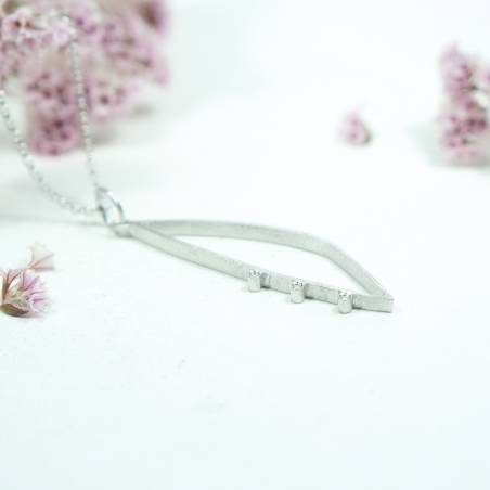 Colgante de plata con diamantes