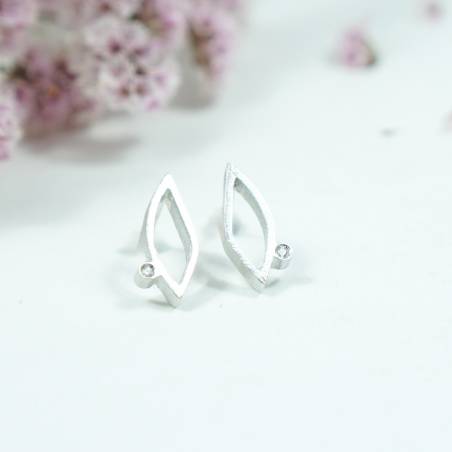 Rhodium silver earrings with diamond new collection
