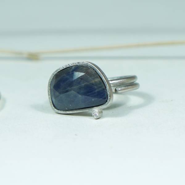 Sapphire silver ring