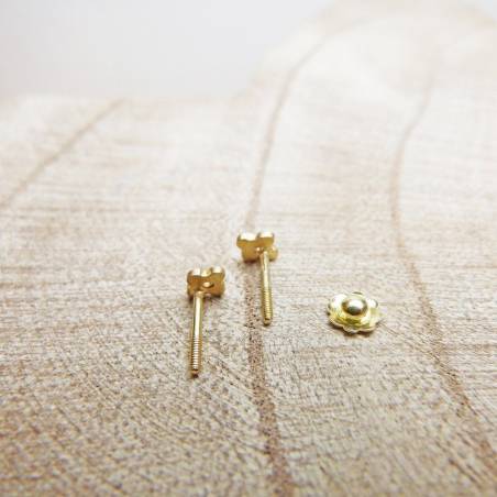 Pendientes oro Flor Verde