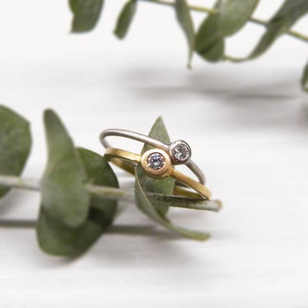 Anillo oro amarillo y diamante ICE