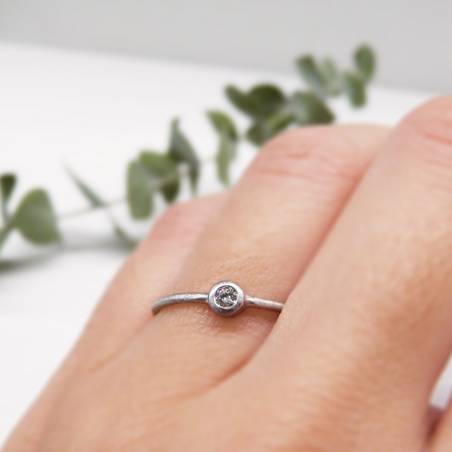 Anillo oro blanco y diamante ICE