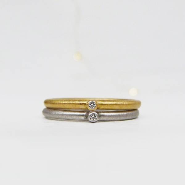 Anell d'or blanc i diamant