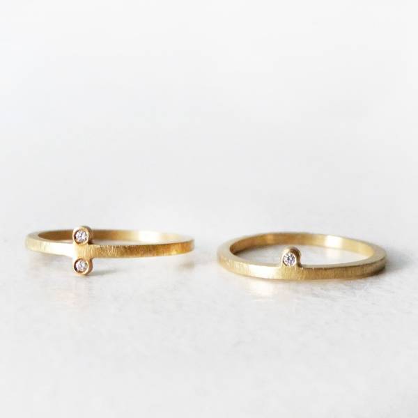 Anillo oro amarillo y dos diamantes MIRROR Oro