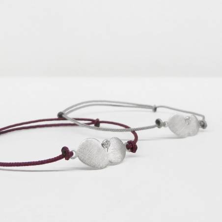 Pulsera de plata y cordón