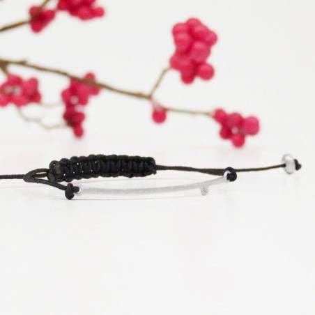 Minimalist design silver bracelet