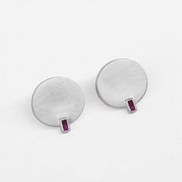 Design earrings handmade in Barcelona