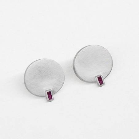 Design earrings handmade in Barcelona