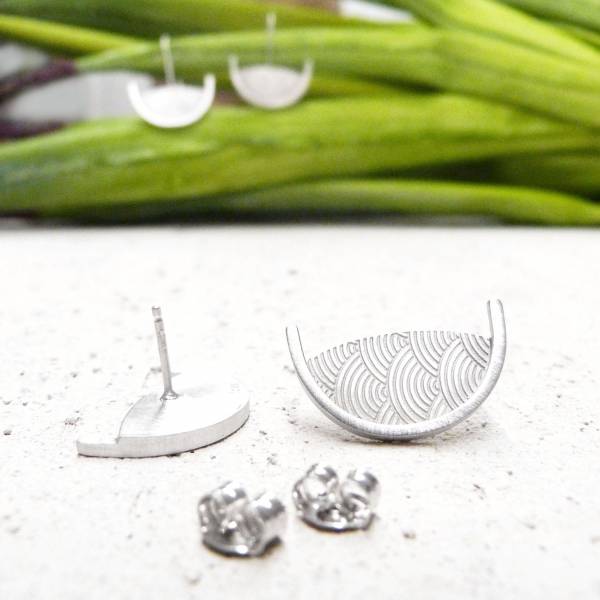 Pendientes de plata de botón