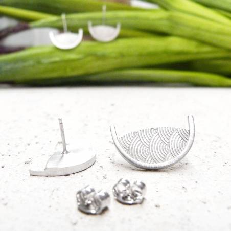 Pendientes de plata de botón