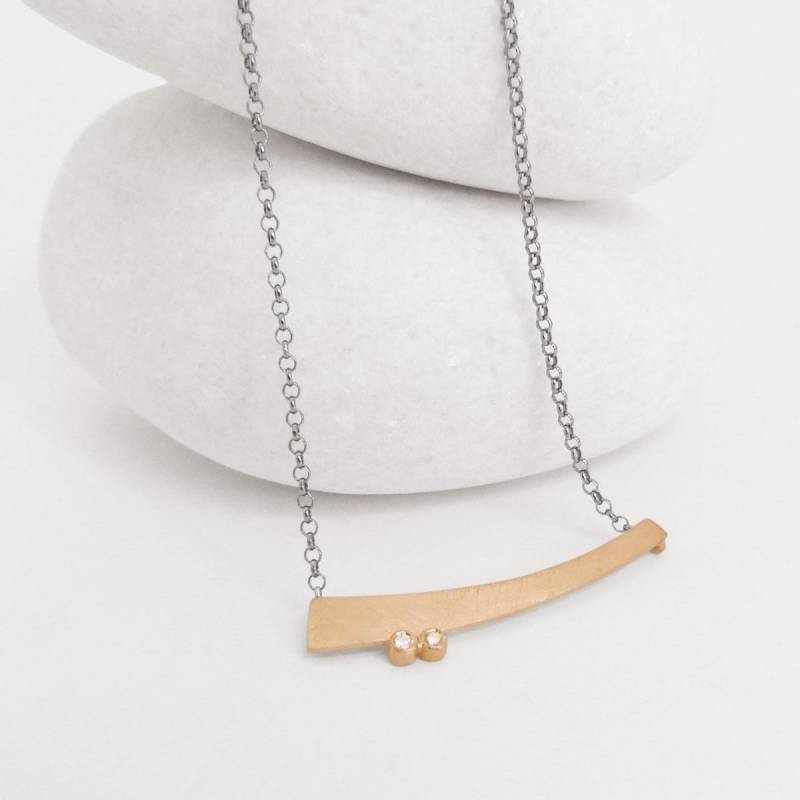 Colgante de oro, diamantes y plata Sitta