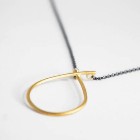 Colgante para mujer de oro amarillo y diamante natural Infinity