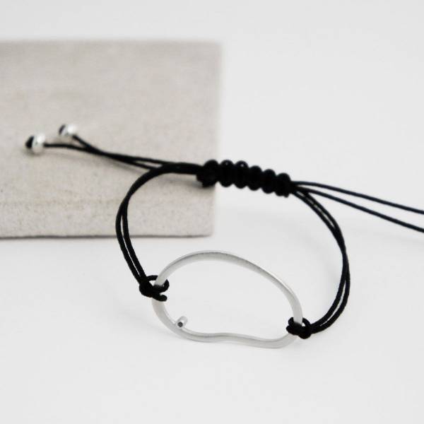 Sterling silver bracelet with black diamond. 100% handmade.