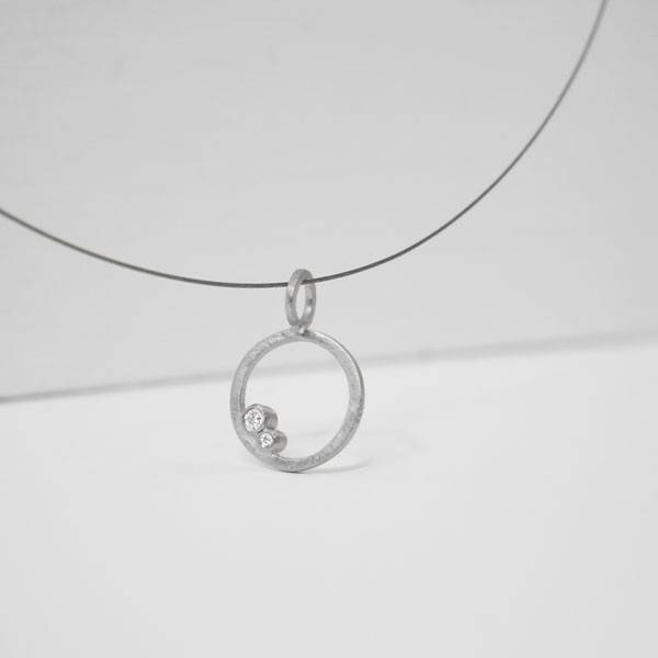 Penjoll plata i diamants JOLIE
