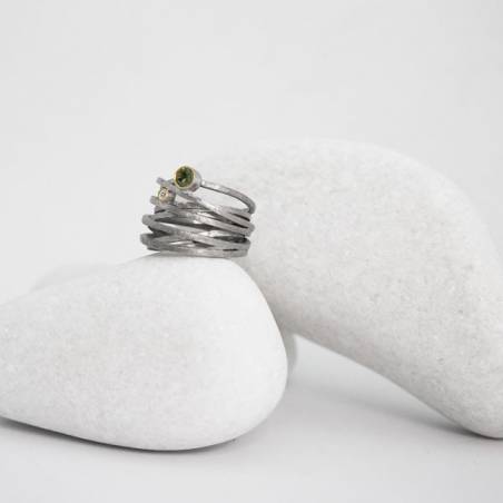 Anillo diamante y turmalina verde PIEZA ÚNICA Joyas Únicas