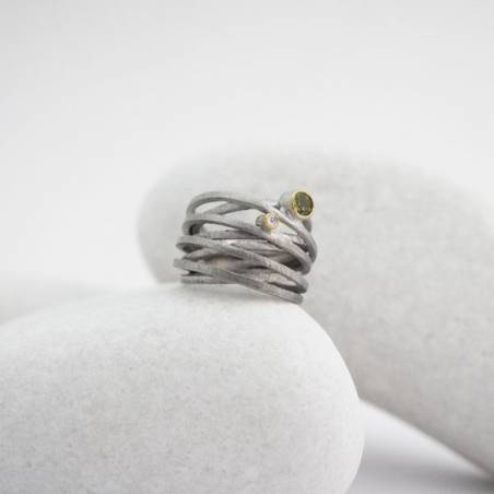 Anillo diamante y turmalina verde PIEZA ÚNICA Joyas Únicas