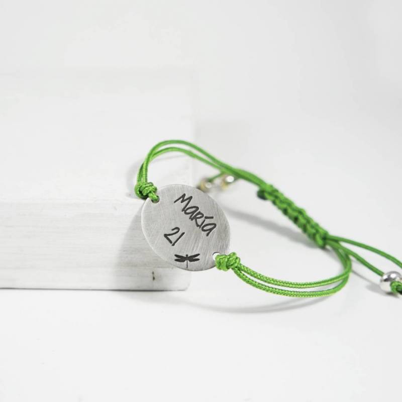 Pulsera plata personalizada ovalada