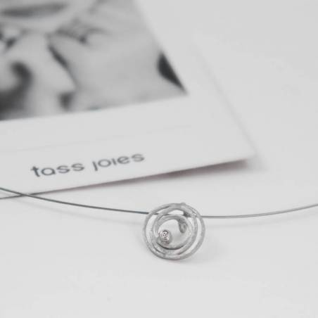 Mini penjoll or blanc amb diamant LIA