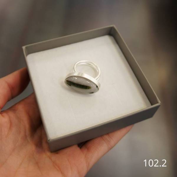 Anillo plata único de cuarzo turmalina