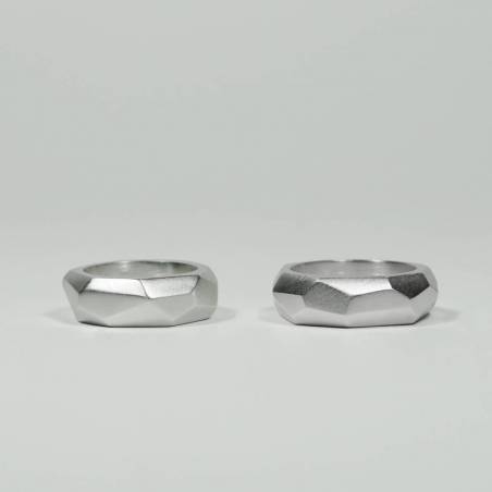 Maxi faceted design