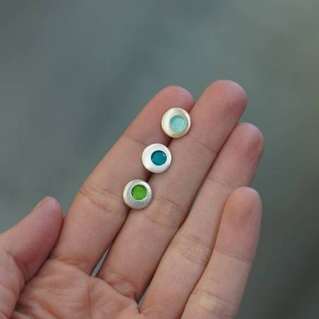 Pendientes realizados en plata de primera ley.