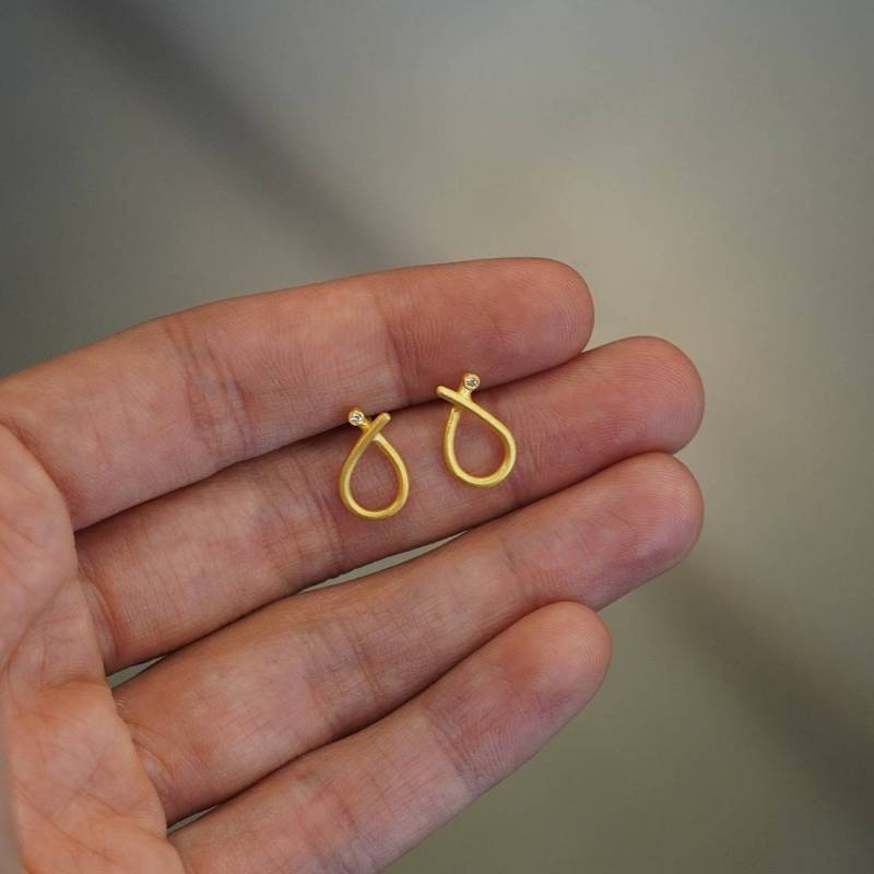 Arracades petites d'or INFINITY