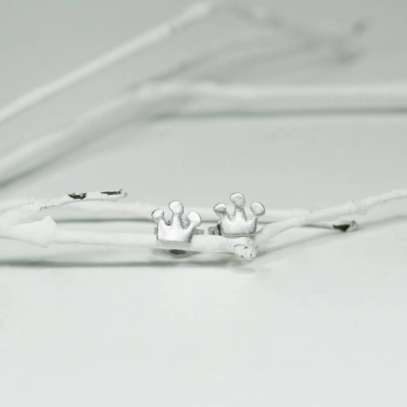 Pendientes plata corona reina