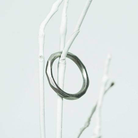 Aliança or blanc facetes ampla