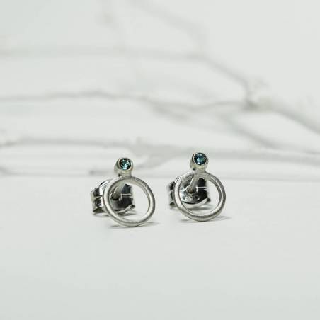 Pendientes pequeños de plata y topacio ICE