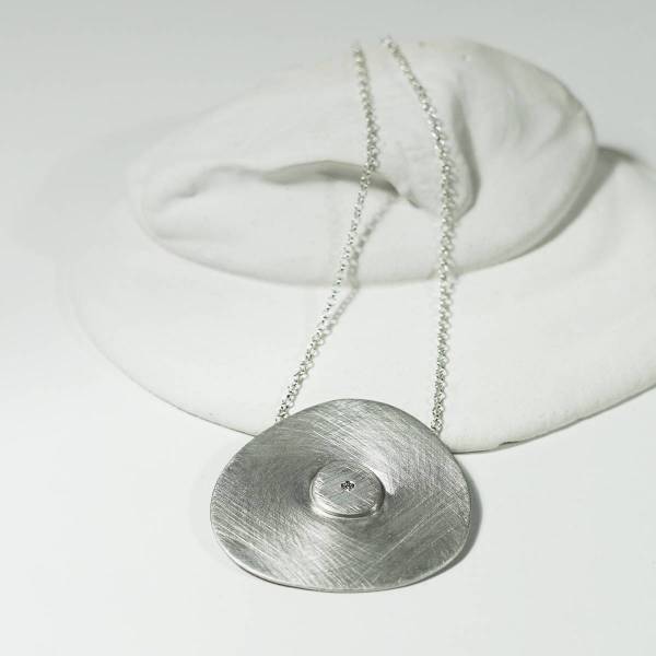 Colgante plata grande ISLAND