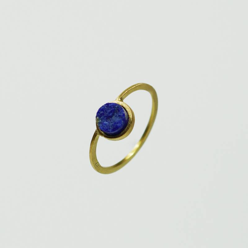 Anillo oro amarillo y lapislazuli bruto HOPE