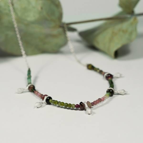 Tourmaline and silver necklace ABRIL