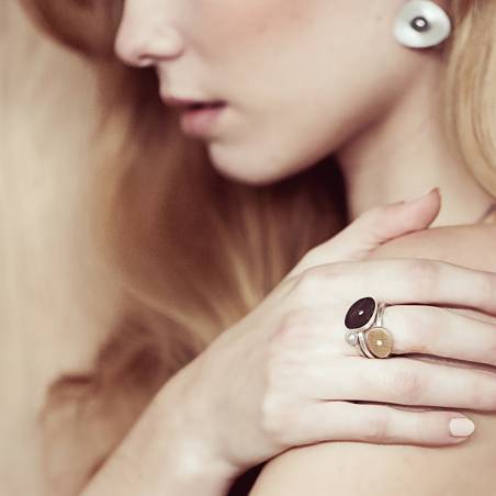 gold and silver rings