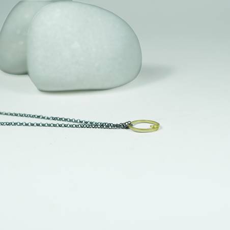Colgante elegante oro
