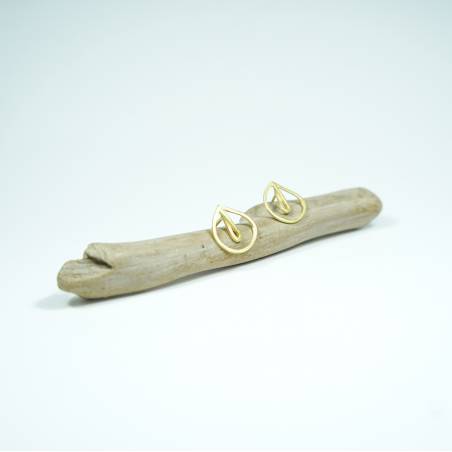Little girl or women gold earrings
