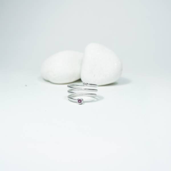 Anillo de plata con piedra