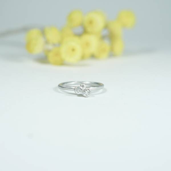 Anell de promesa en or blanc