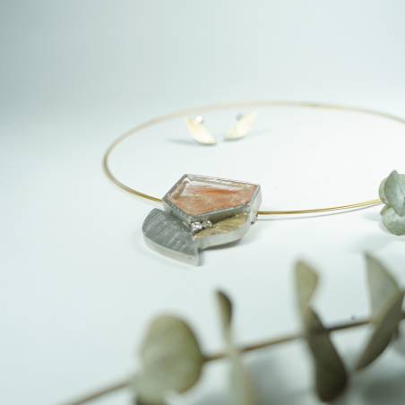 Penjoll plata y or amb diamants i quars turmalina