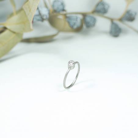Anell promesa or blanc i diamant natural