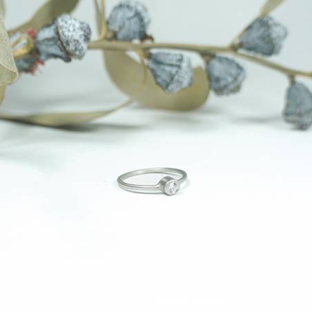 Engagement white gold ring