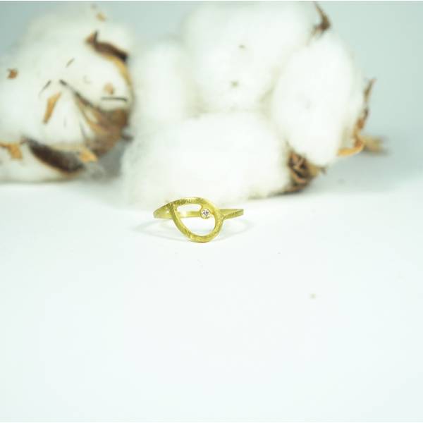 18 Kts gold and diamond ring ROSADA